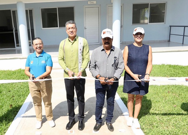 Rutilio Escandón entrega rehabilitación de tortugueros de Puerto Arista, Boca del Cielo, Costa Azul y Barra Zacapulco