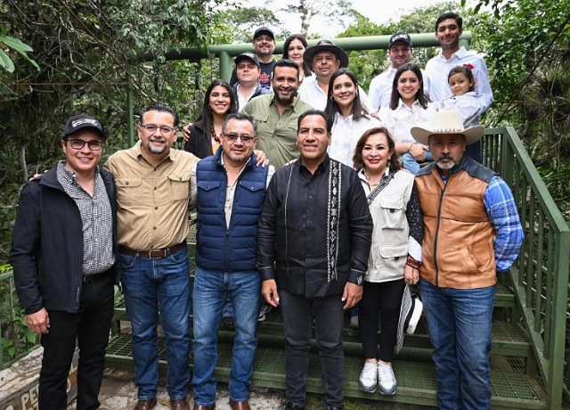  Asiste la Mtra. Malena Torres Abarca a la inauguración del Centro Turístico de Naturaleza “Sima del Cielo”